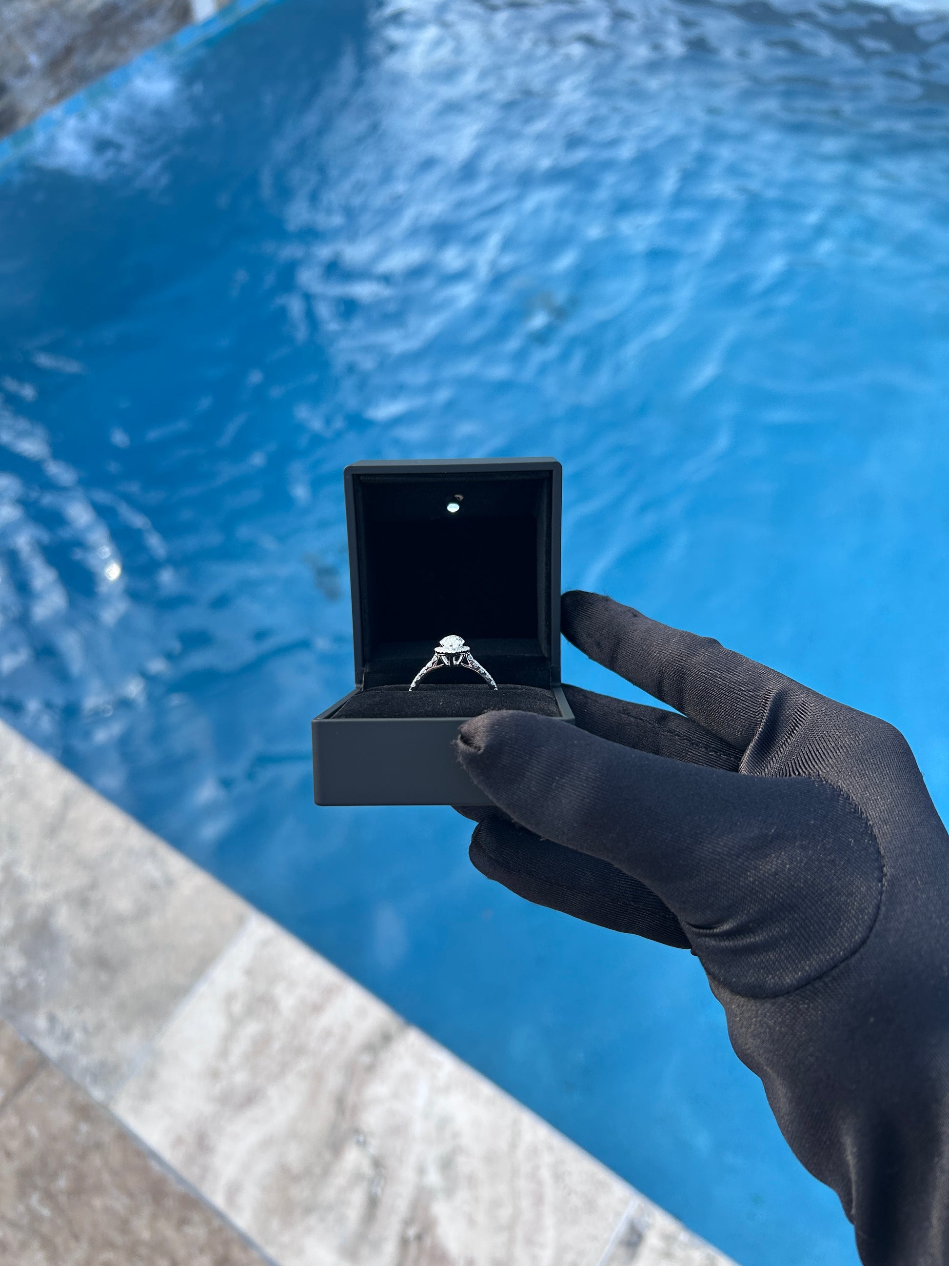 CUSTOMIZE YOUR PERSONS DREAM RING TODAY