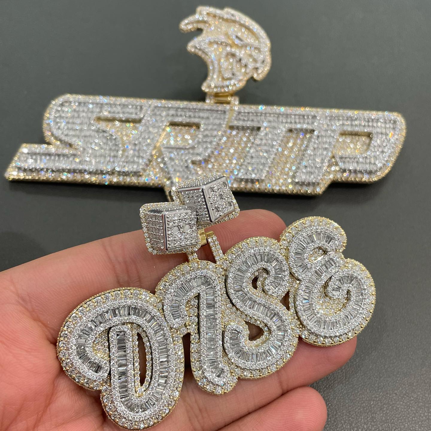 START YOUR OWN CUSTOM PENDANT TODAY !!